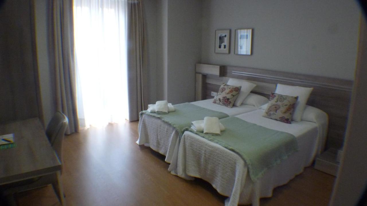 Hotel Roquino Кальдас-де-Рейес Экстерьер фото