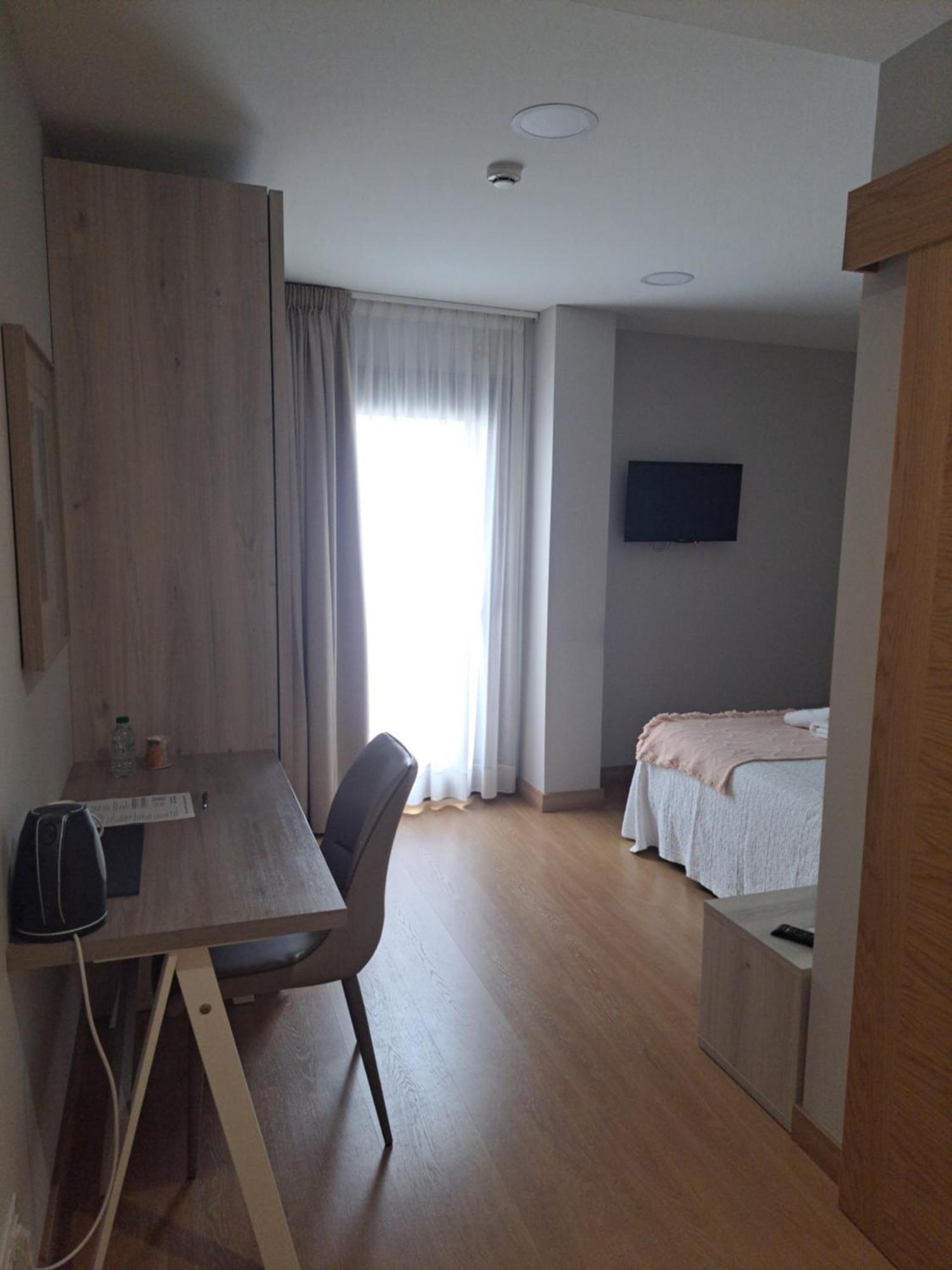 Hotel Roquino Кальдас-де-Рейес Экстерьер фото